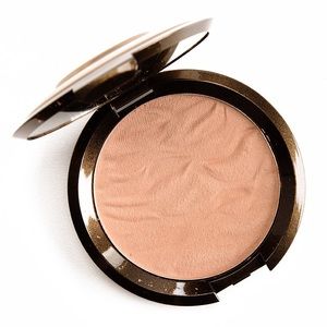 Becca Sunlit Bronzer In Bronzed Bondi